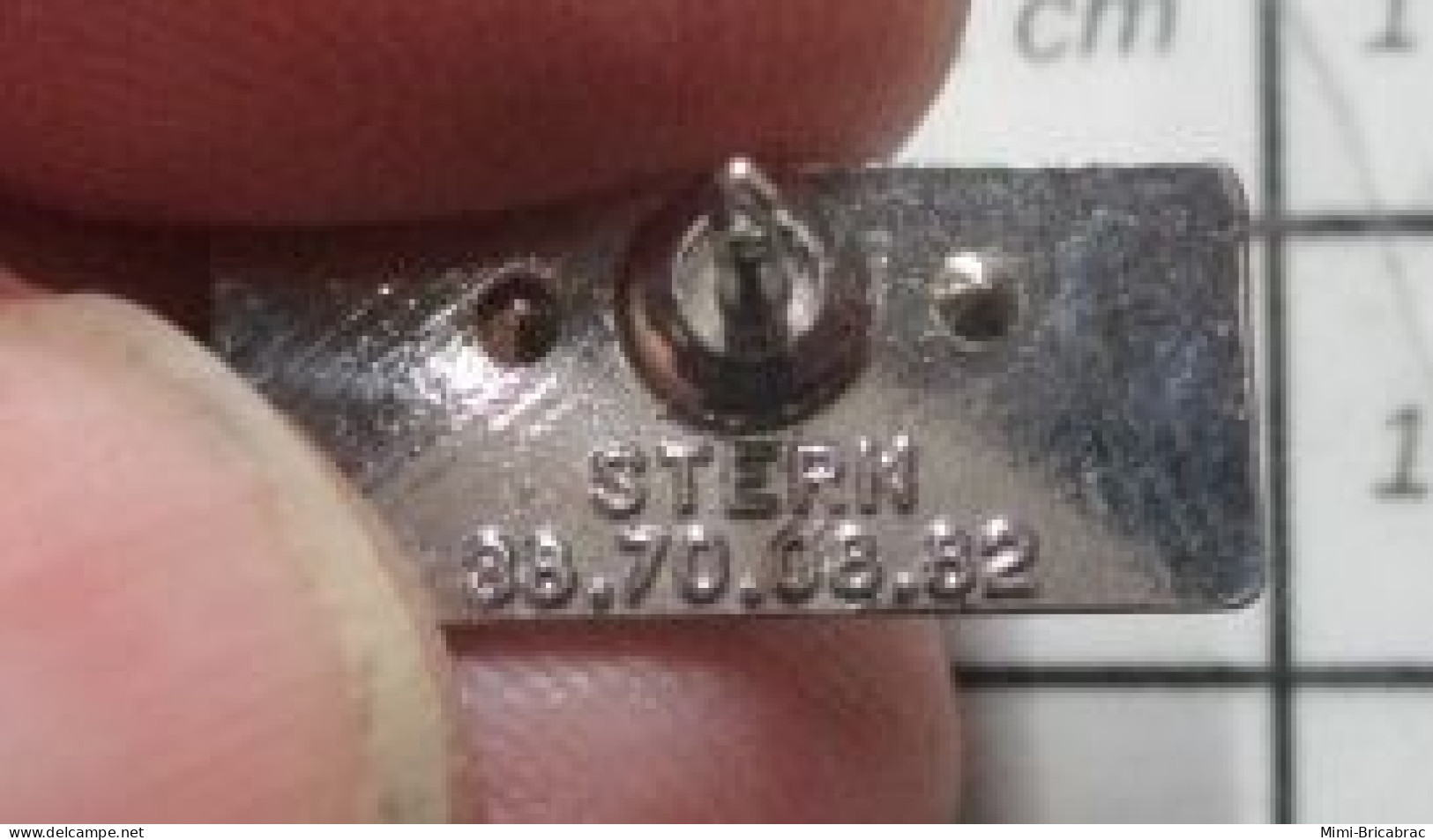 511B Pin's Pins / Beau Et Rare / MARQUES / REDLAND ROUTE Par STERN L'ami Du Latex ! - Marques