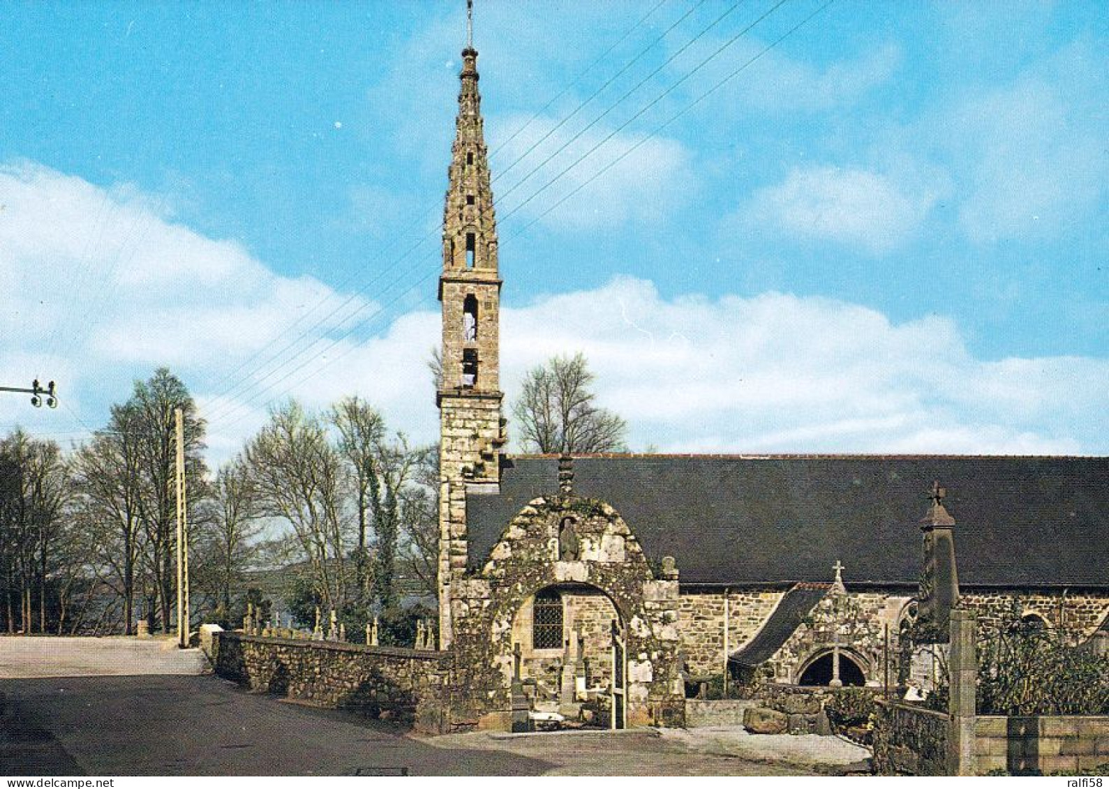 1 AK Frankreich * Die Kirche Notre-Dame In Landévennec - Erbaut Im 17. Jh. - Département Finistère * - Landévennec