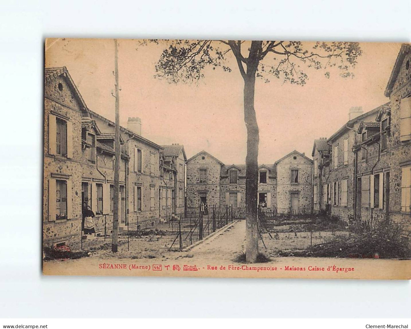 SEZANNE : Rue De Fère-Champenoise, Maisons Caisse D'Epargne - état - Sezanne