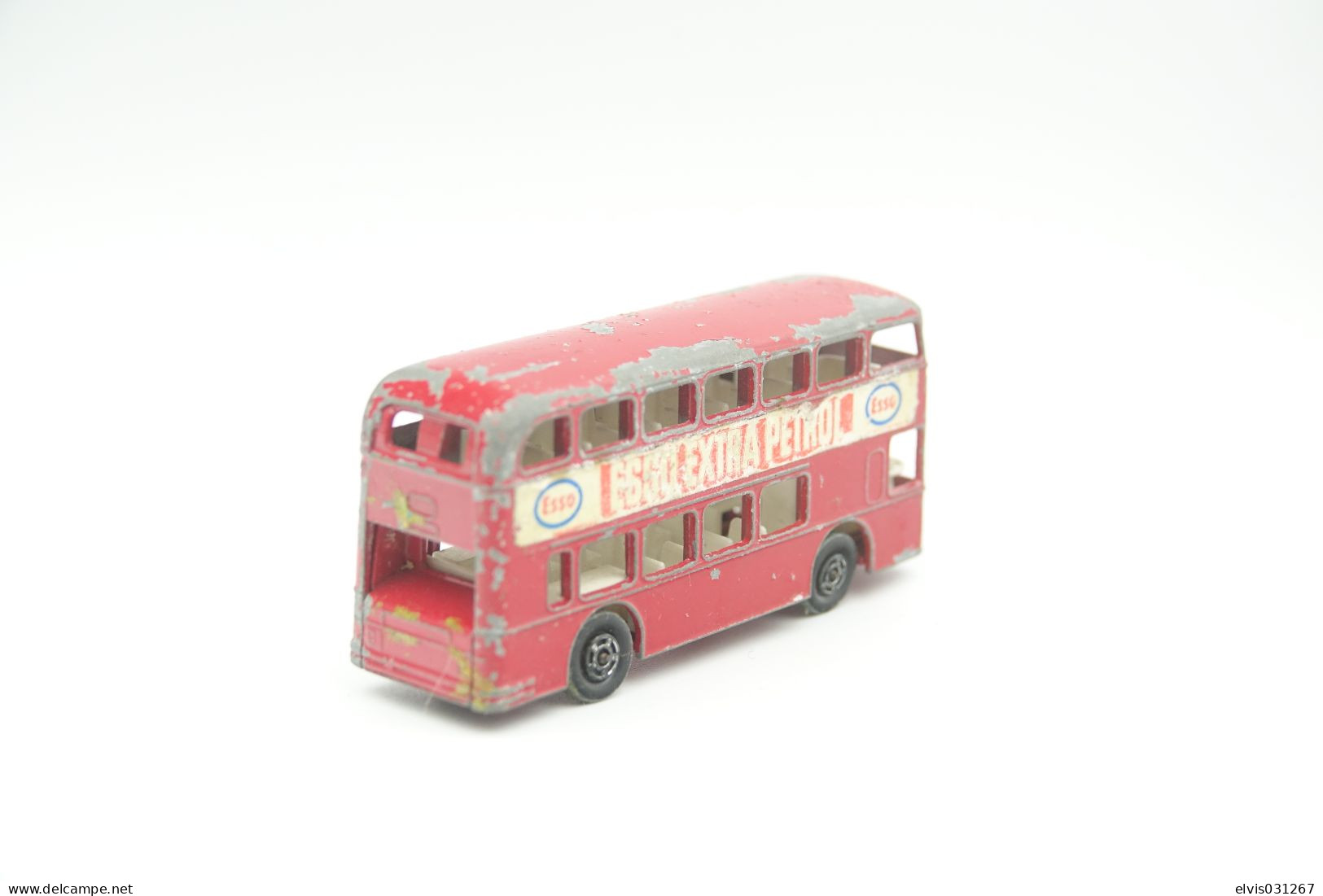 Matchbox Lesney MB74-A1 Daimler Bus, Issued 1970, Scale : 1/64 - Lesney