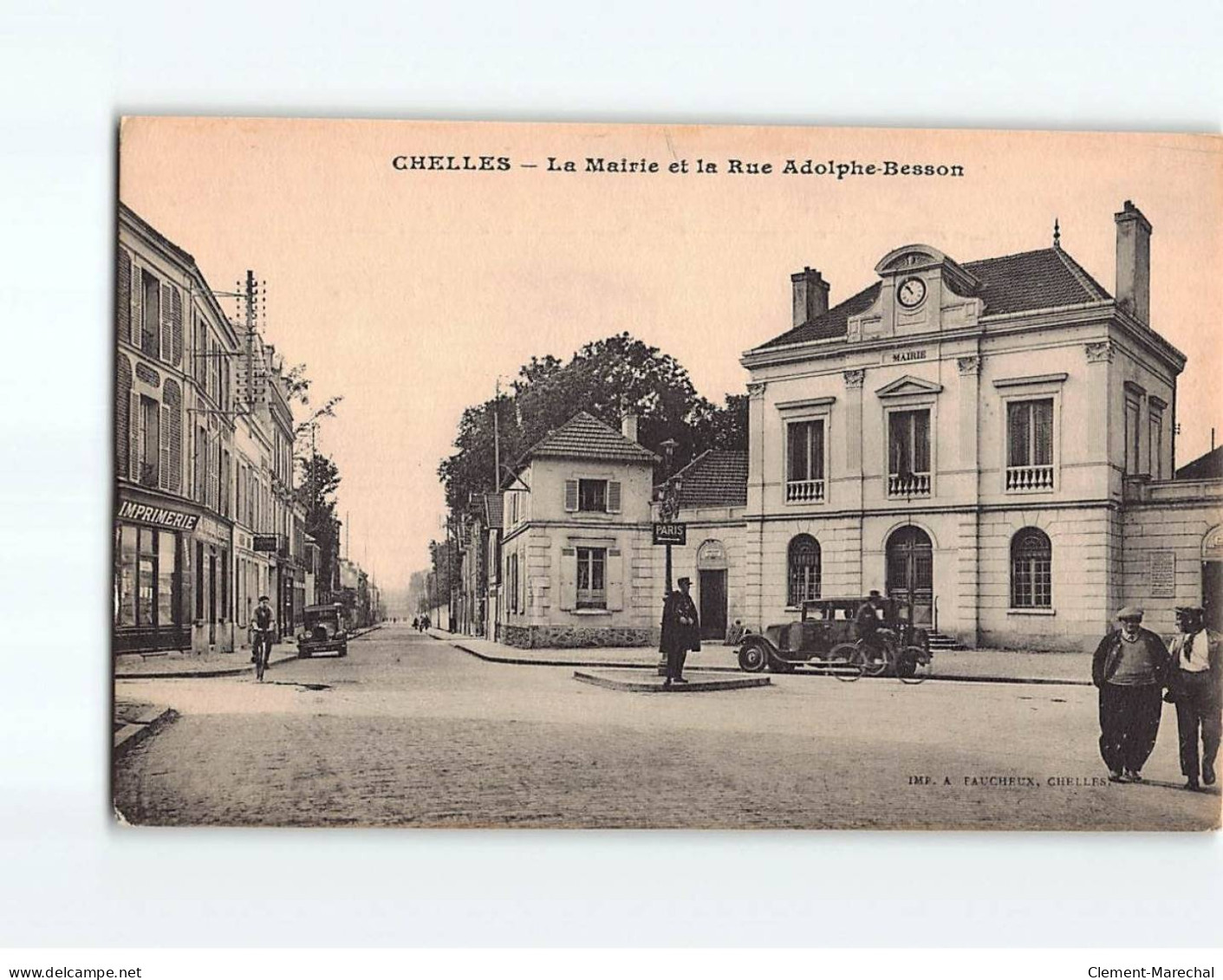 CHELLES : La Mairie Et La Rue Adolphe Besson - Très Bon état - Chelles