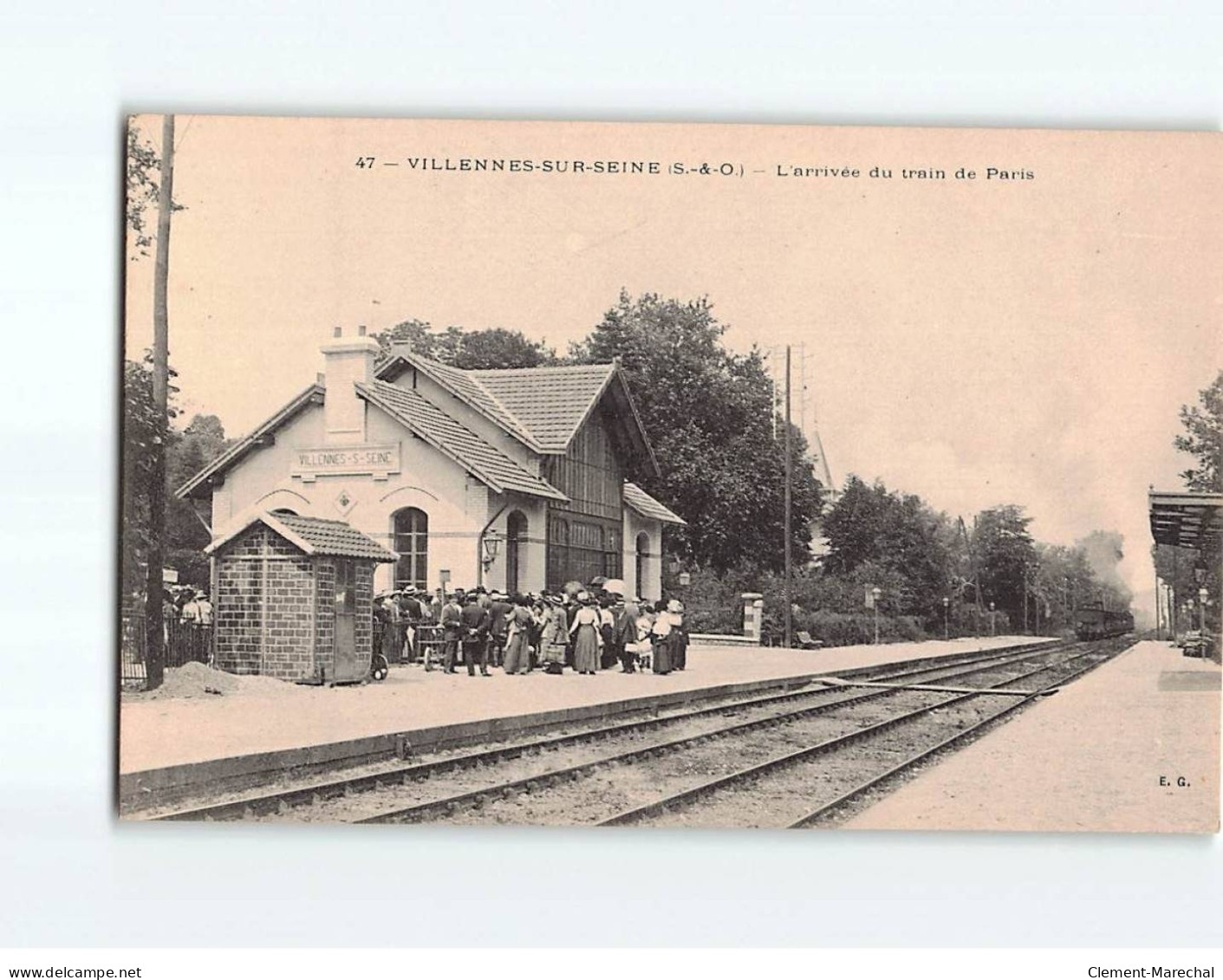 VILLENNES SUR SEINE : L'arrivée Du Train De Paris - Très Bon état - Villennes-sur-Seine