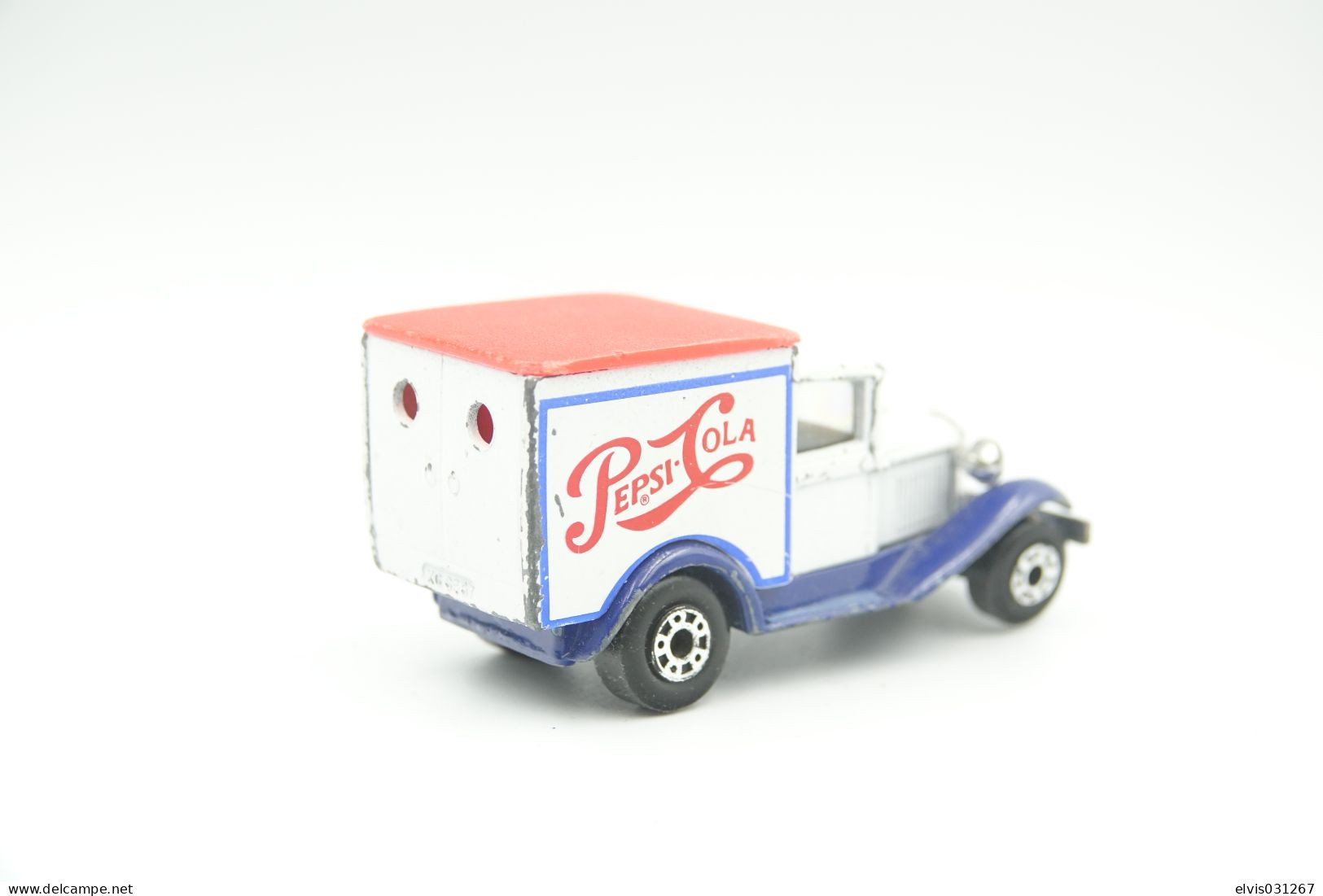 Matchbox Lesney MB38-E8 Model A Ford Van "Pepsi Cola", Issued 1982, Scale : 1/64 - Lesney