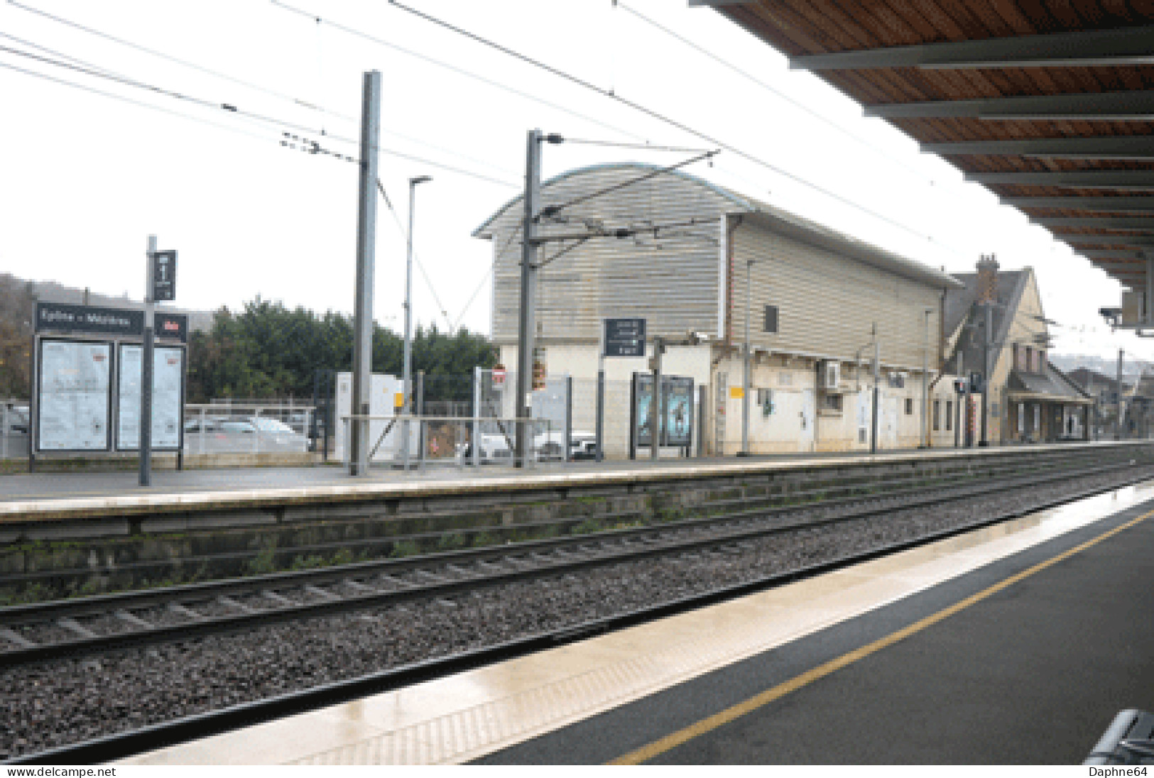 Epône - Mézière - SNCF - Gare - CPM - 10297 - Epone