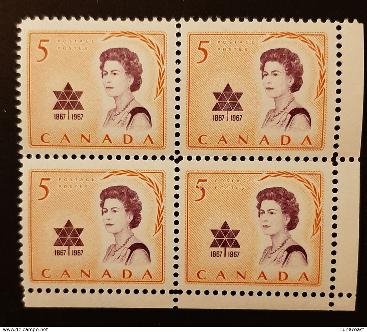 Canada 1967 MNH Sc #471**  4 X 5c Block, Queen Elizabeth - Unused Stamps