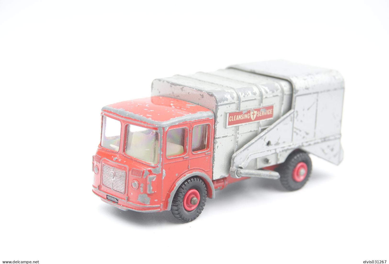 Matchbox Lesney MB-7A1 FORD REFUSE TRUCK, Issued 1970 - Matchbox