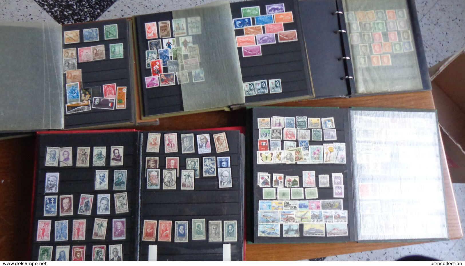 10 Classeurs De Timbres Divers Pays Dont France Classique , Neufs * Et ** , étranger - Collections (with Albums)