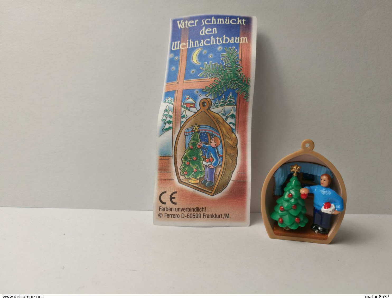 Kinder : 704539  Weihnachtsbaumschmuck 1997-98 - Vater Schmückt Den Weihnachtsbaum + BPZ - Figuren