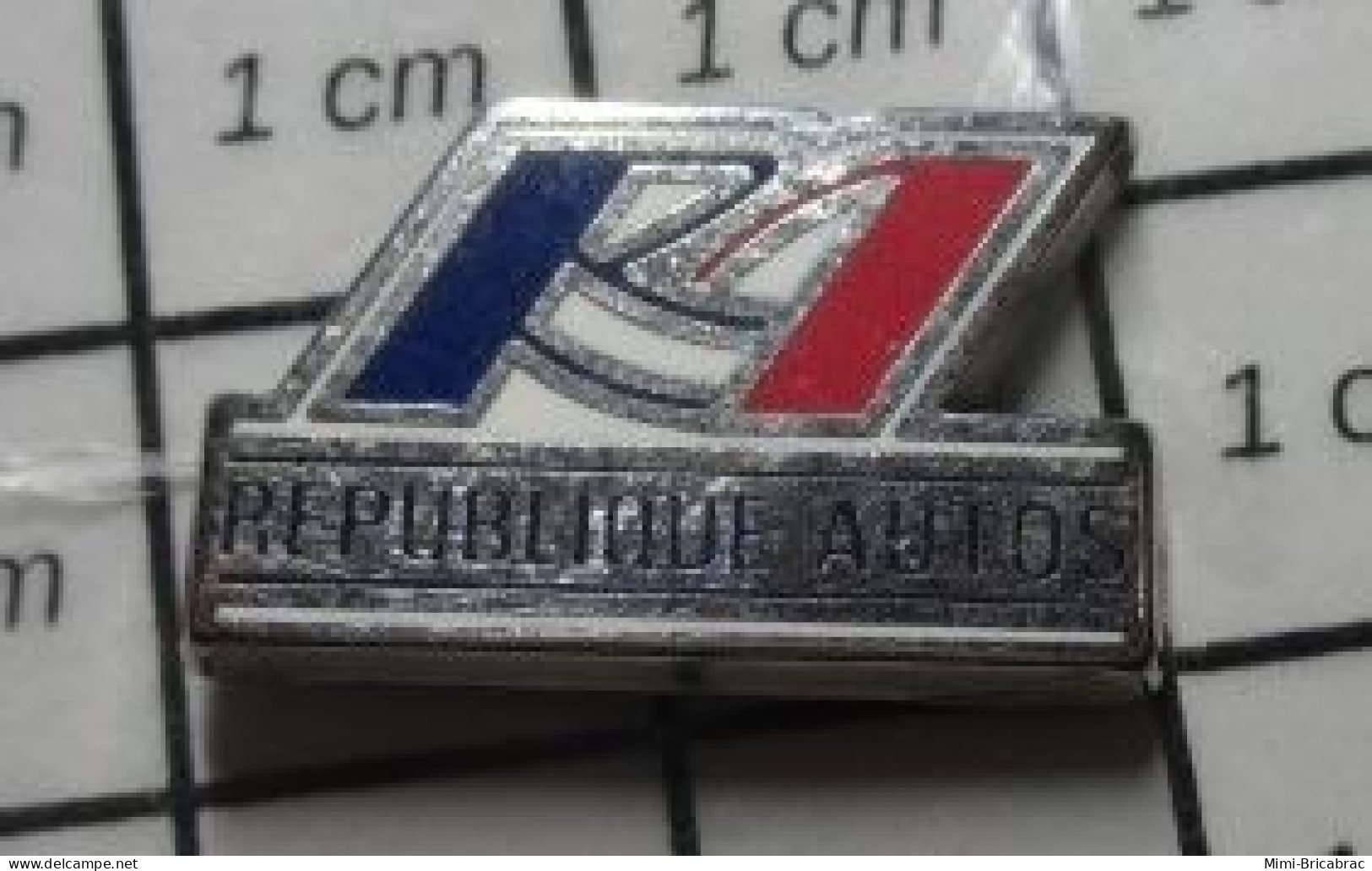 511B Pin's Pins / Beau Et Rare / MARQUES / REPUBLIC AUTO - Marques