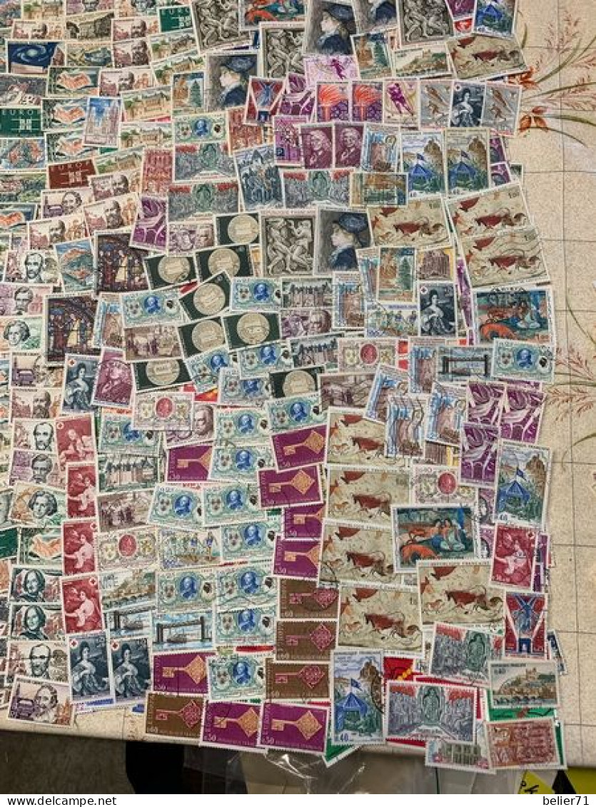 Vrac de timbres de France, toutes périodes, tout état
