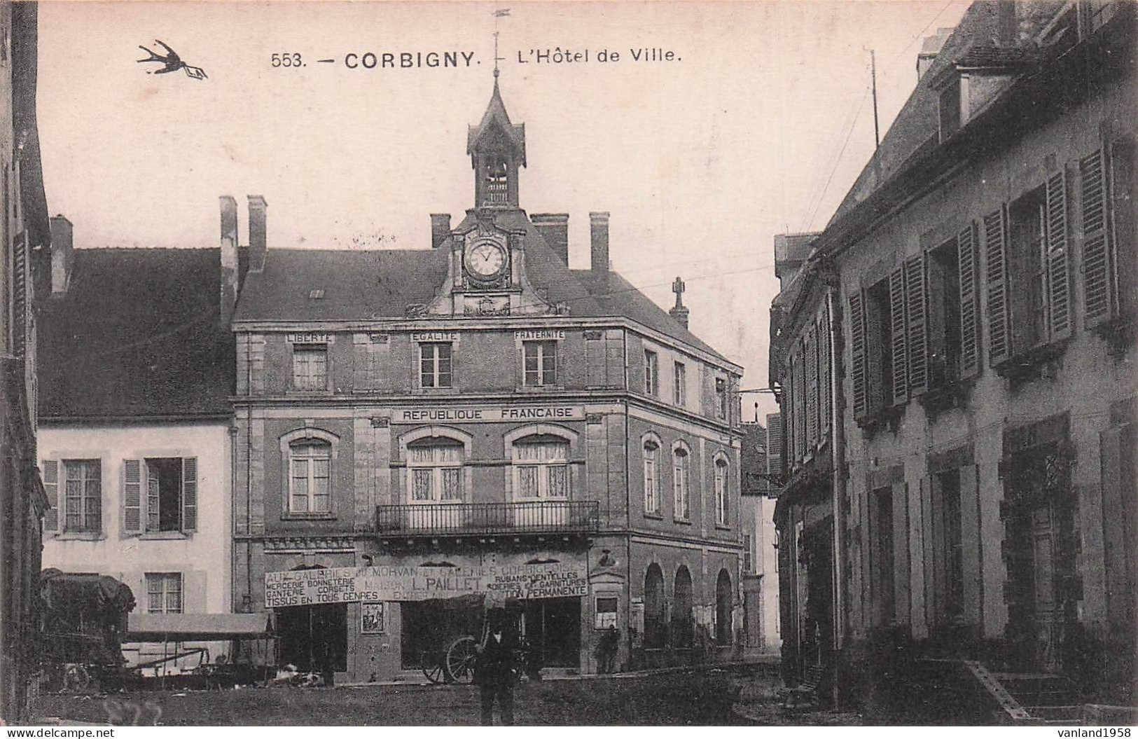 CORBIGNY-l'hôtel De Ville - Corbigny