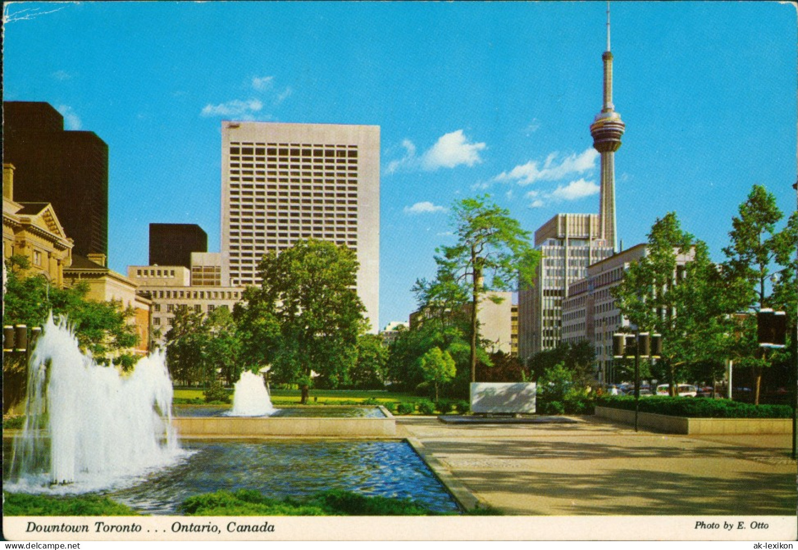 Postcard Toronto Straße CN Tower 1982 - Sonstige & Ohne Zuordnung