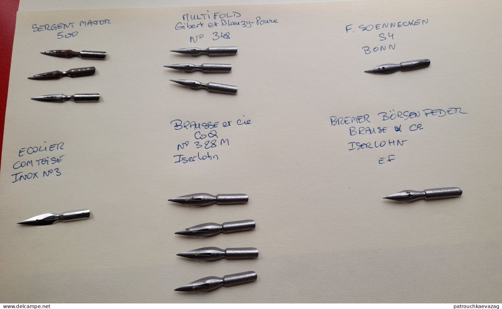 Lot De 13 Plumes à Encre Anciennes Pour Porte Plume - Federn