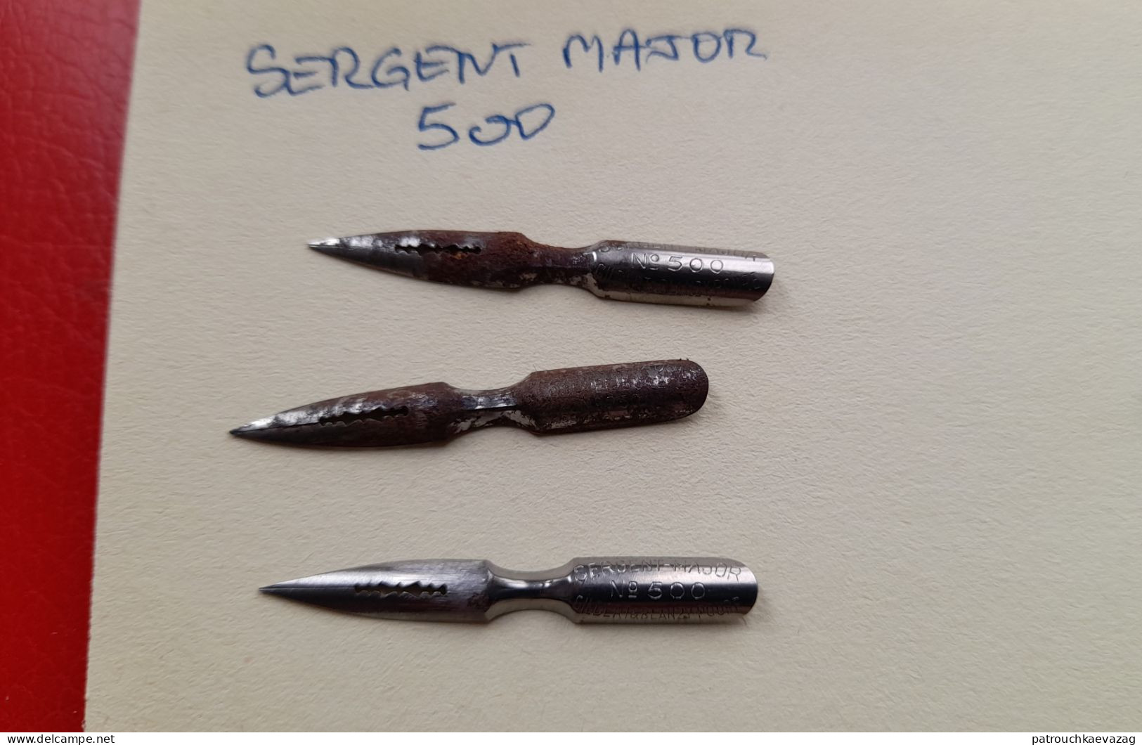 Lot De 13 Plumes à Encre Anciennes Pour Porte Plume - Federn