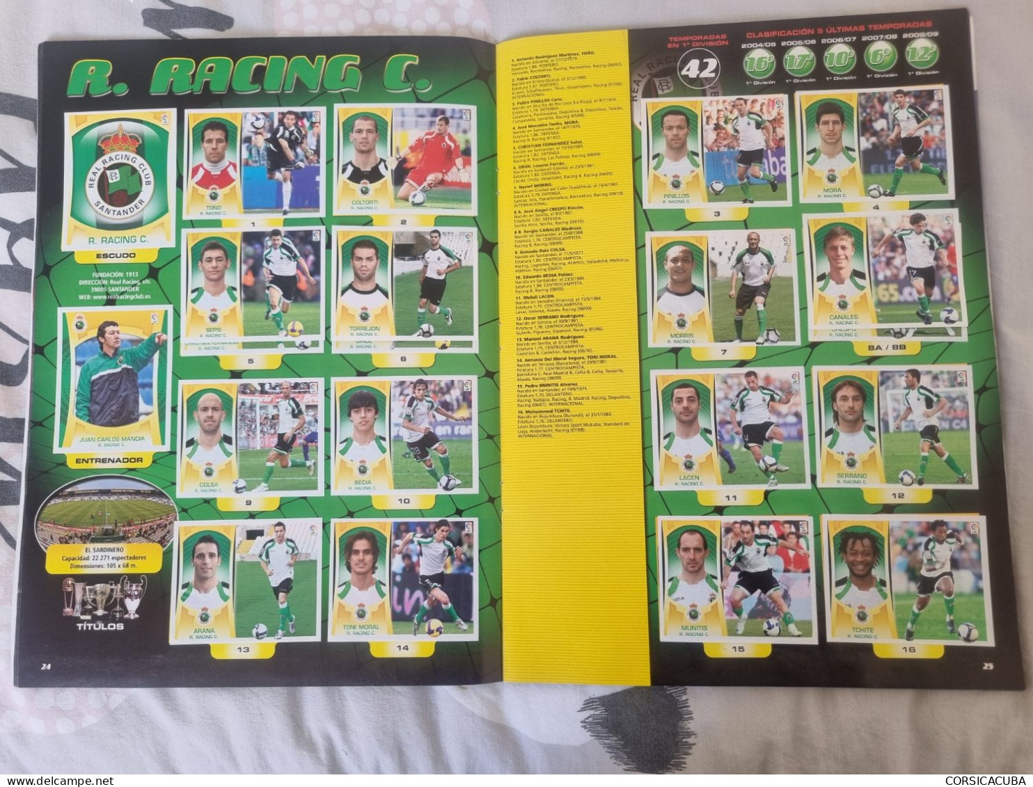 ALBUM  FOOT  LIGA  2009//10  COMPLET // COMME  NEUF  //PARFAIT  ETAT  // 1er  CHOIX //