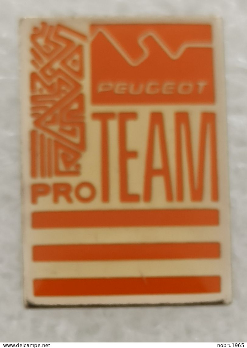 Pin's Peugeot Pro Team - Peugeot