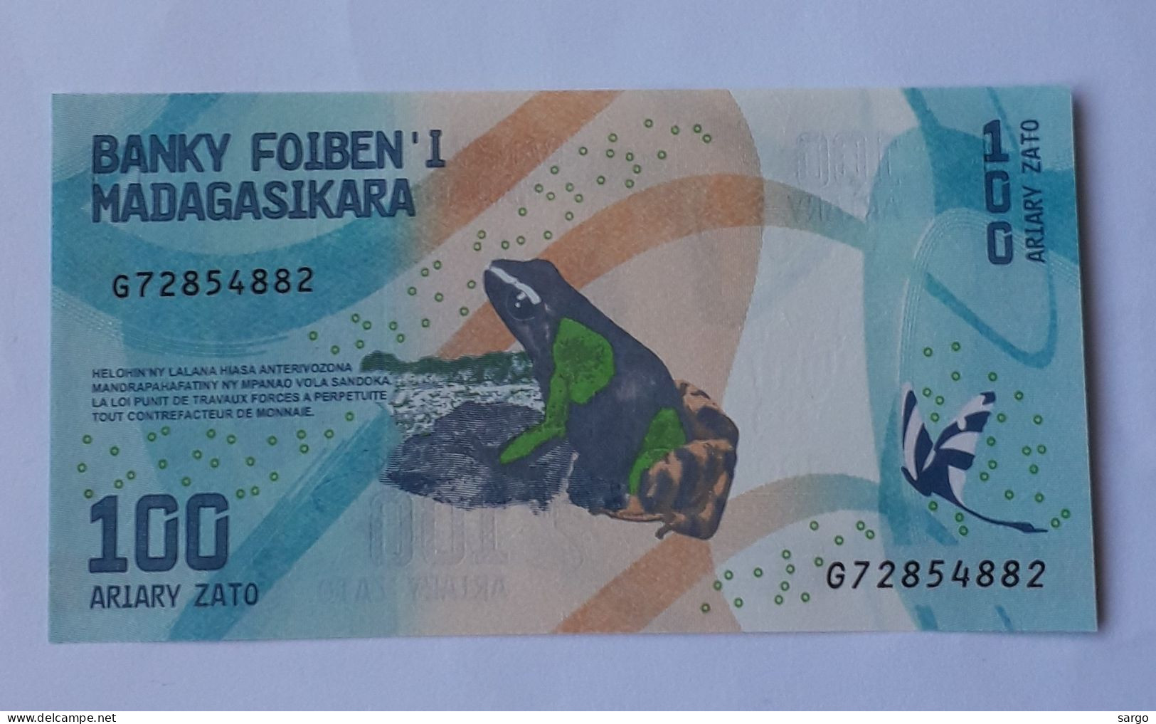 MADAGASCAR - 100 ARIARY - P 97 - 2017 UNC - BANKNOTES - PAPER MONEY - CARTAMONETA - - Madagaskar