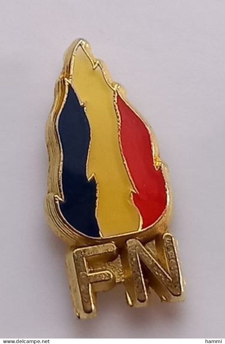 A77 Pin's LOGO Flamme FN Front National Achat Immédiat - Amministrazioni