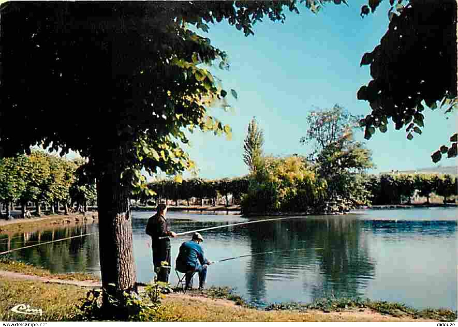 91 - Vigneux Sur Seine - Le Lac - Pecheur à La Ligne - CPM - Voir Scans Recto-Verso - Vigneux Sur Seine