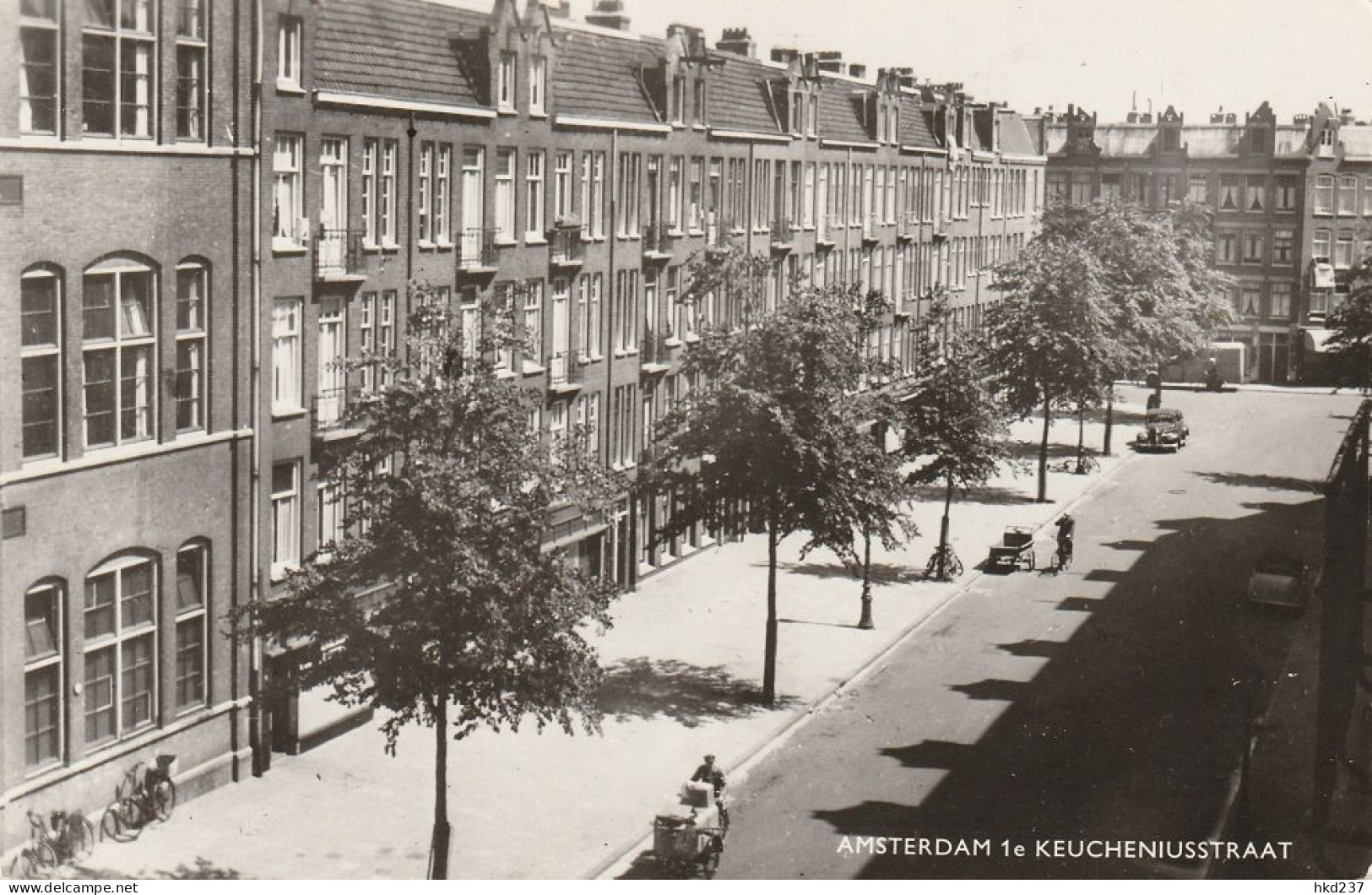 Amsterdam 1e Keucheniusstraat Levendig Vanaf Van Hallstraat Naar Gr.v.Prinstererstraat Vincentiusschool Links     4669 - Amsterdam
