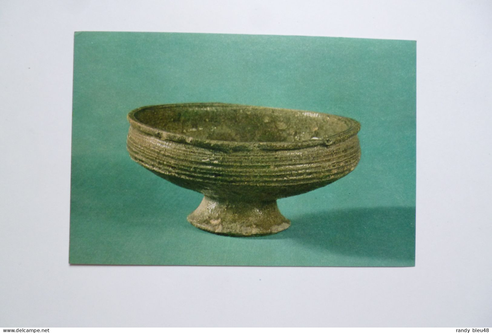 Celadon Bowl    -  Western Chou  Dynasty      -  CHINE  -  CHINA - China