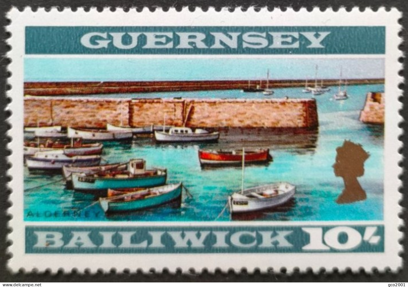 GUERNESEY / YT 17 A - Dentelé 13 / PORT AURIGNY - BATEAU  / NEUF ** / MNH - Guernsey