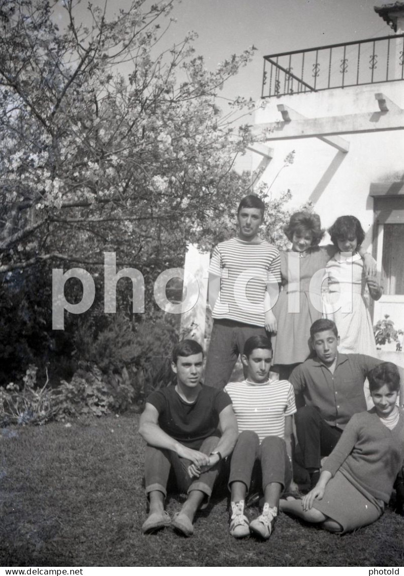 10 NEGATIVES SET BOYS GIRLS PORTUGAL ORIGINAL AMATEUR 60/90mm NEGATIVE NOT PHOTO FOTO