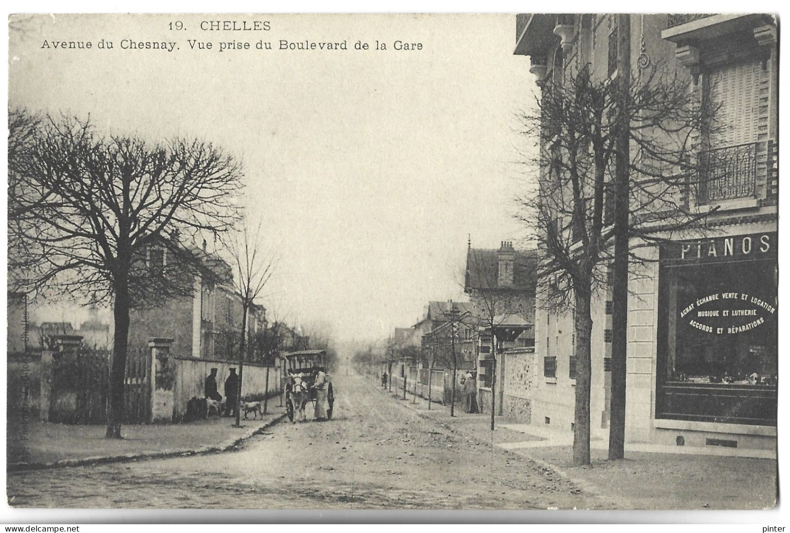 CHELLES - Avenue Du Chesnay - Vue Prise Du Boulevard De La Gare - Chelles