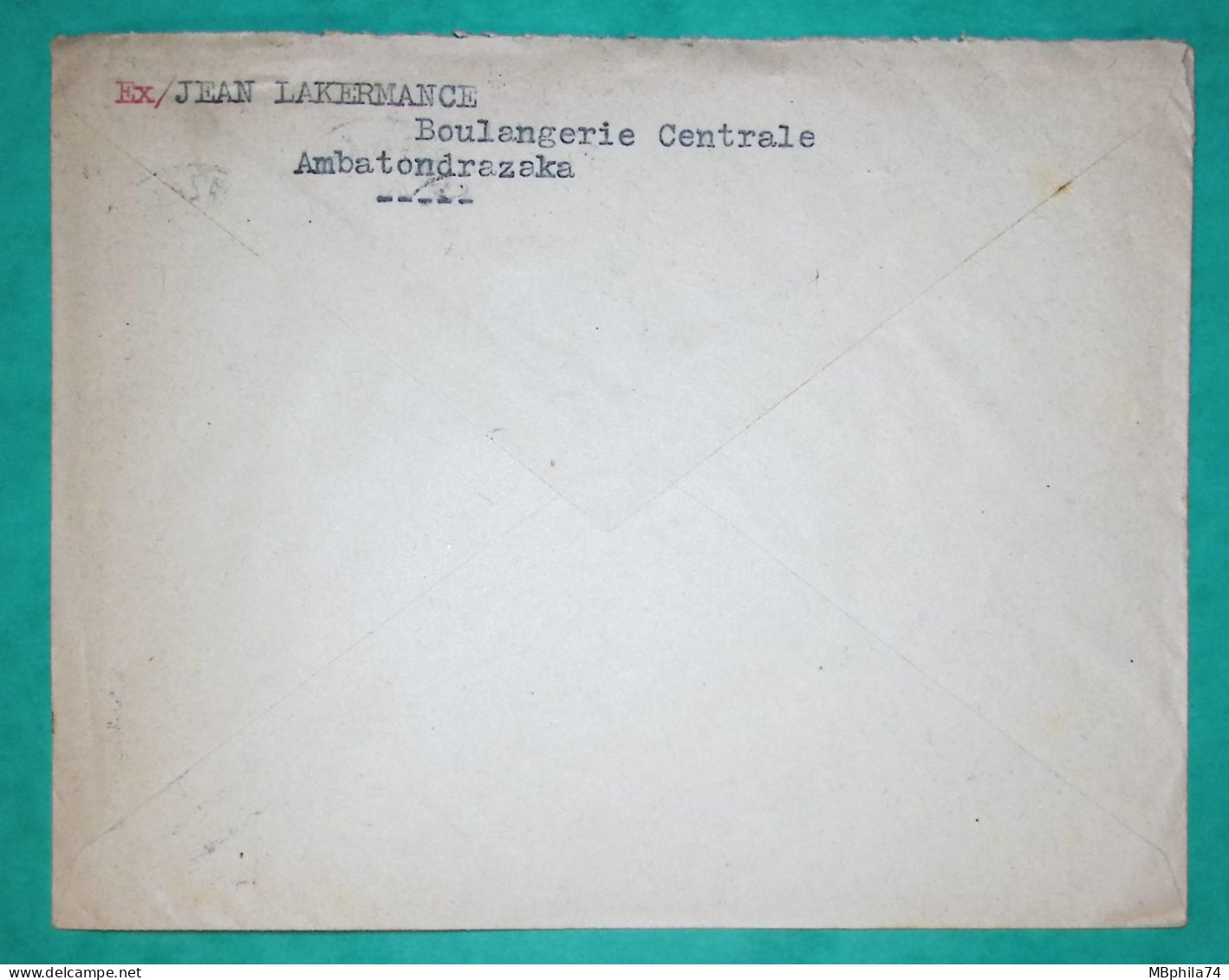 LETTRE PAR AVION MADAGASCAR AMBATONDRAZAKA VIGNETTE TUBERCULOSE POUR SARDA HORLOGERIE BESANCON DOUBS 1957 COVER FRANCE - Airmail