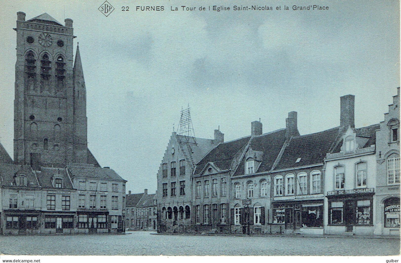 Furnes  Veurne La Tour De L'eglise Saint Nicolas Et La Grand Place  SBP N°22 - Veurne