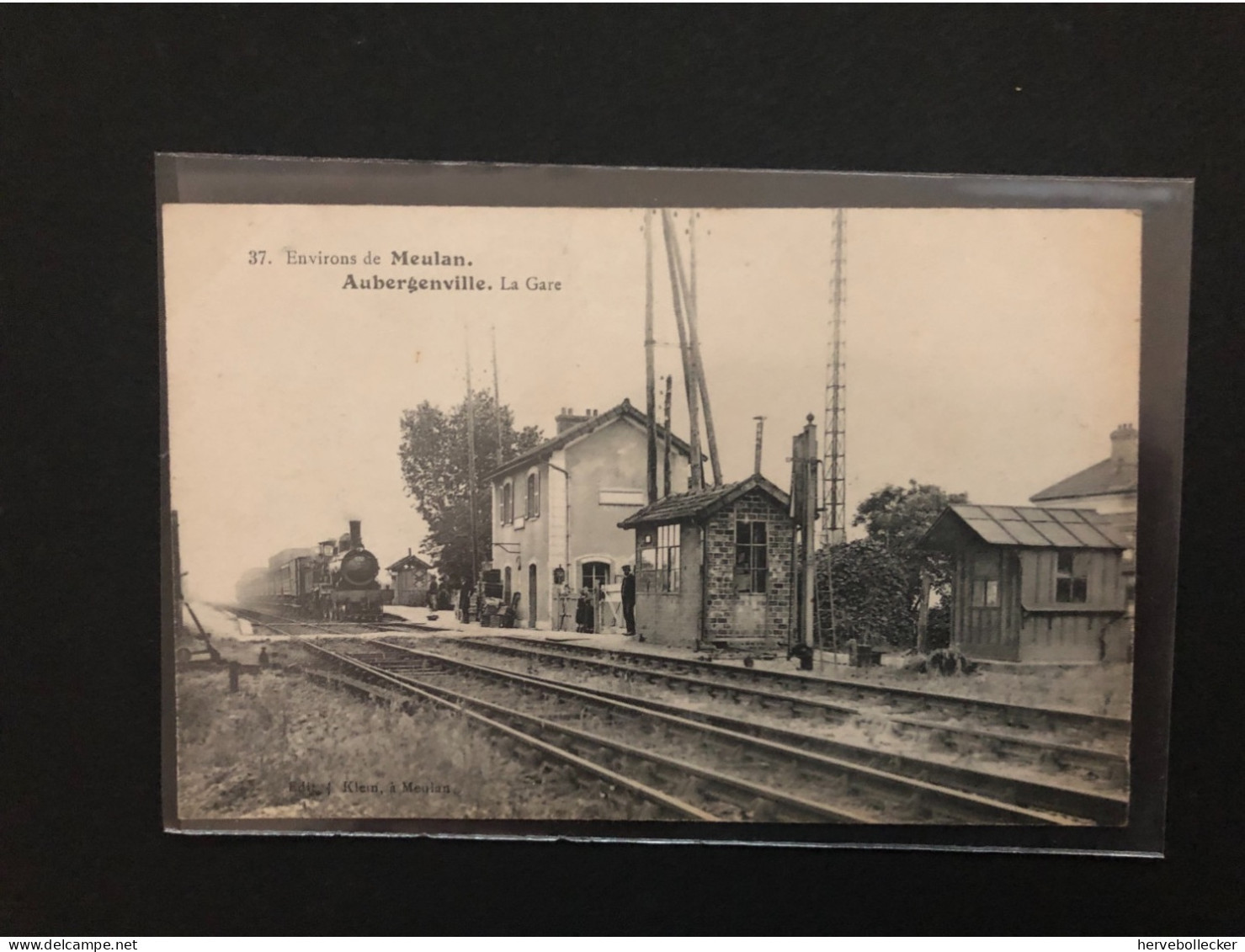 Gare Aubergenville Et Son Train 78 - Aubergenville