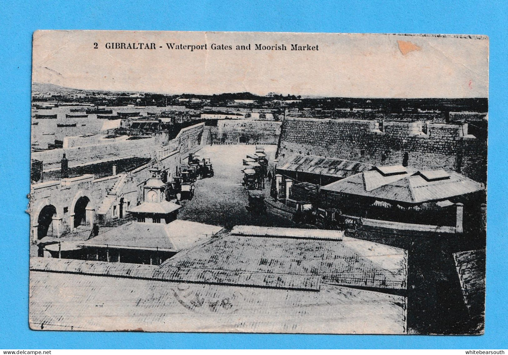 542   GILBRALTAR WATERPORT GATES & MOORISH MARKET CIRCULATED  POSTCARD POSTAL - Gibraltar