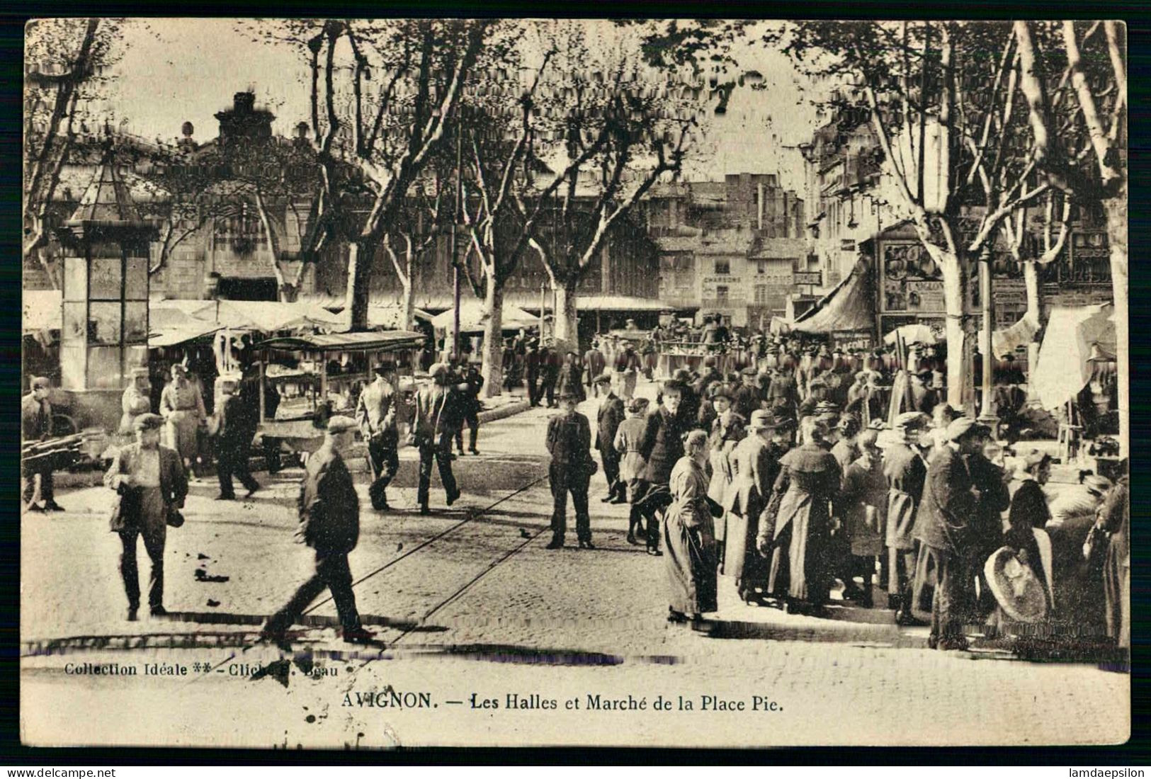 A69  FRANCE CPA AVIGNON - LES HALLES ET MARCHÉ DE LA PLACE PIE - Collections & Lots