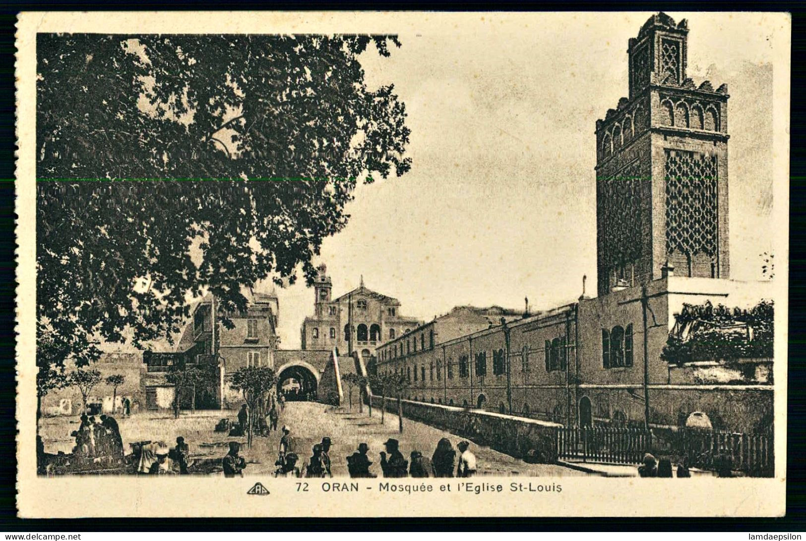 A70  ALGERIE CPSM ORAN - MOSQUÉE ET L' EGLISE ST LOUIS - Colecciones Y Lotes