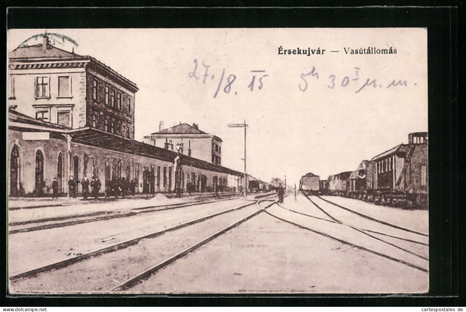 AK Érsekujvár, Vasútállomás, Bahnhof  - Slovakia