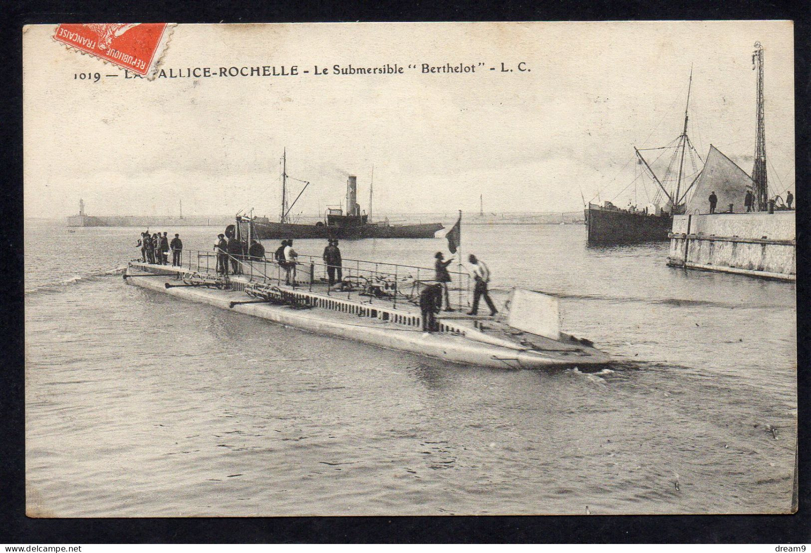 17 LA PALICE ROCHELLE - Le Submersible Berthelot - Submarines