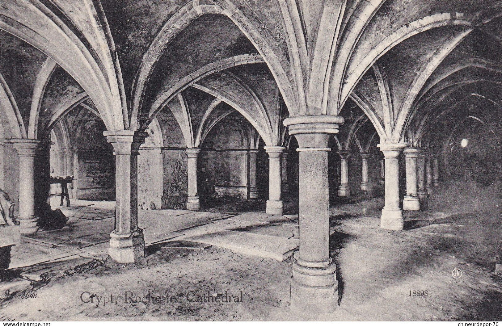 8898 Crypt Rochester Cathedral 18898 - Rochester