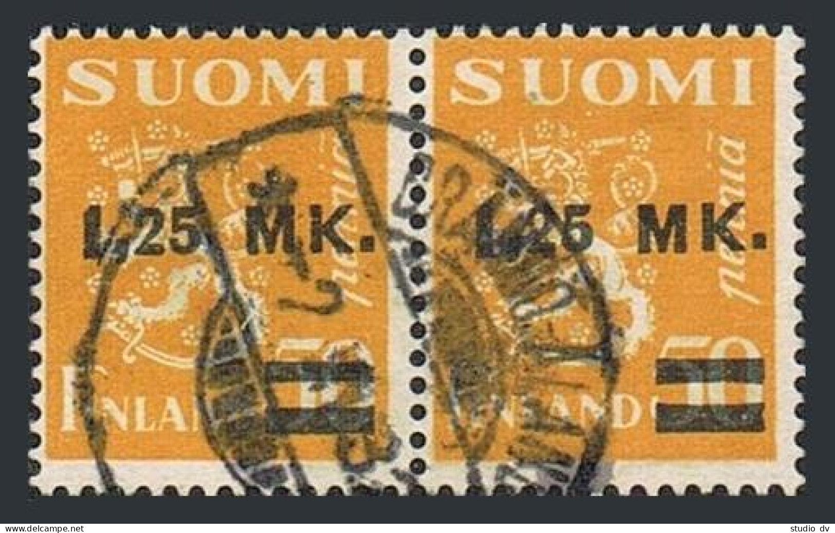 Finland 196 Pair, Used. Michel 171. Arms Of Republic, New Value, 1931. - Usados