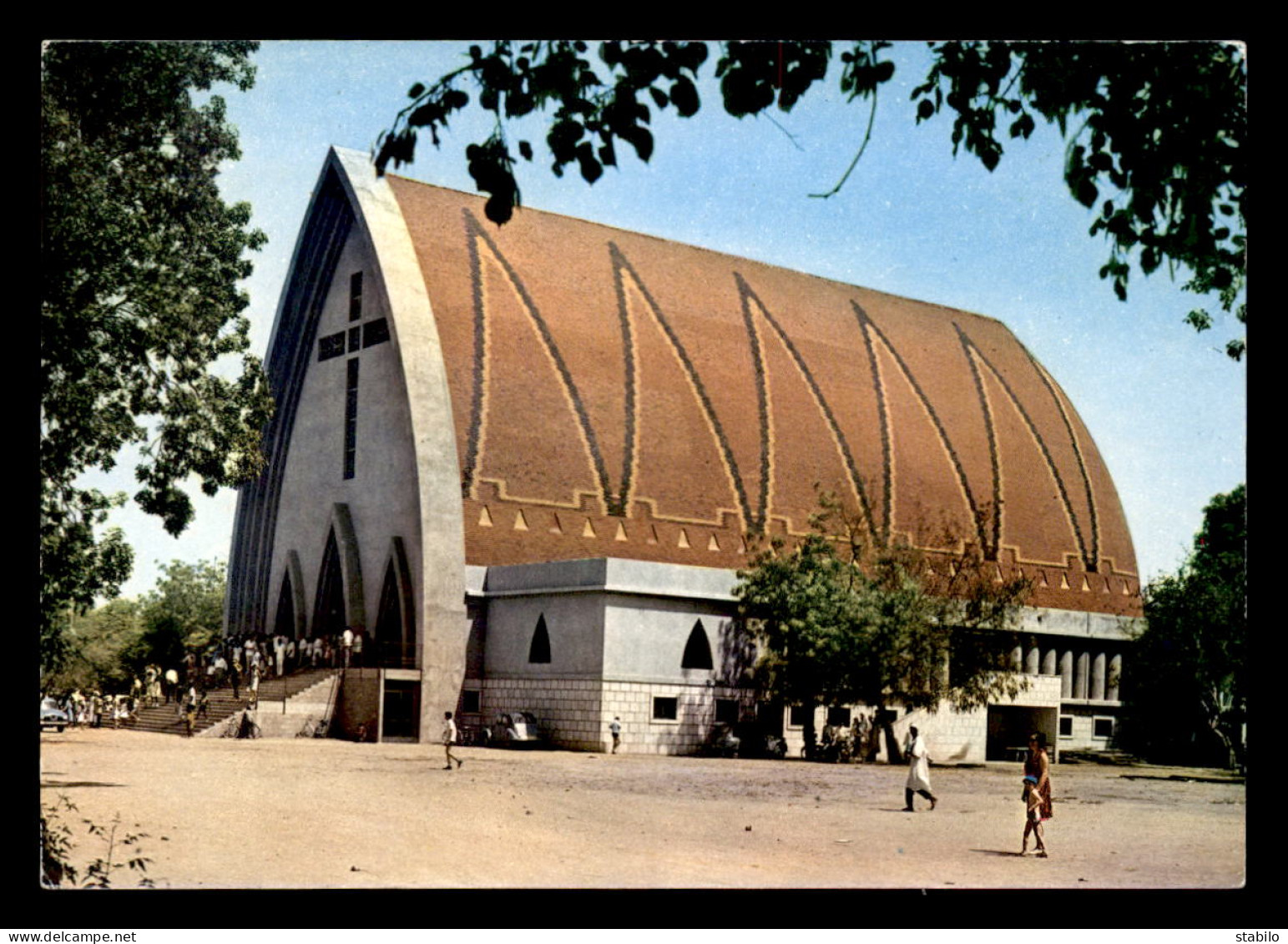 TCHAD - FORT-LAMY - LA CATHEDRALE - Tchad