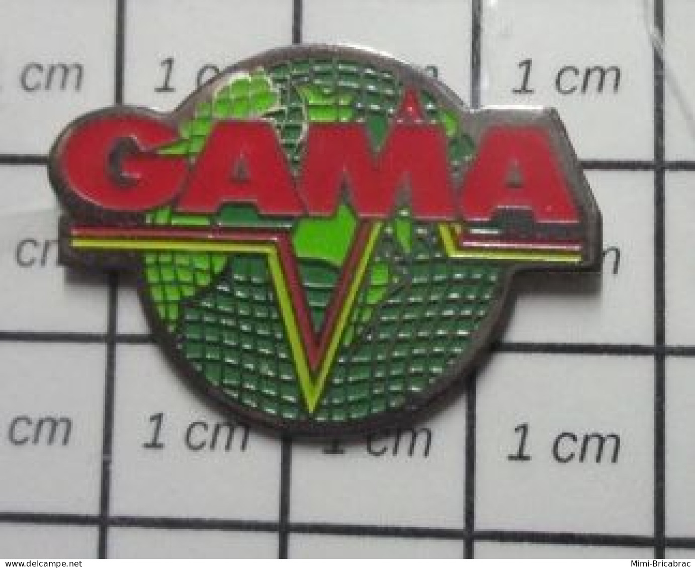 1417 Pin's Pins / Beau Et Rare / MARQUES / LESSIVE GAMA - Marche