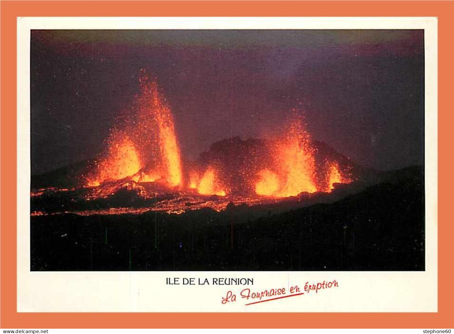 A324 / 233 Ile De La REUNION La Fournaiseen éruption ( Volcan ) - Unclassified