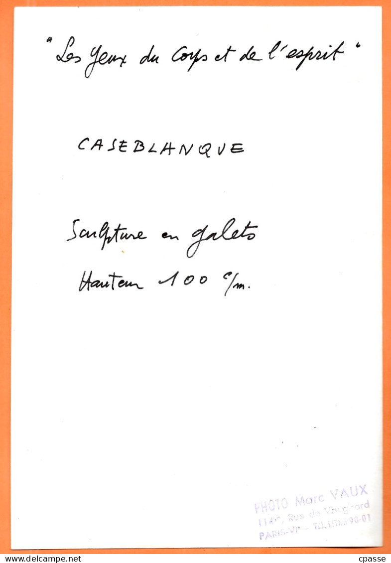 (Lot de 8) Dossier GEORGES CASEBLANQUE Artiste-Peintre, né à 66 BAIXAS 1906 - 1995 - CV autographe + photos d'oeuvres