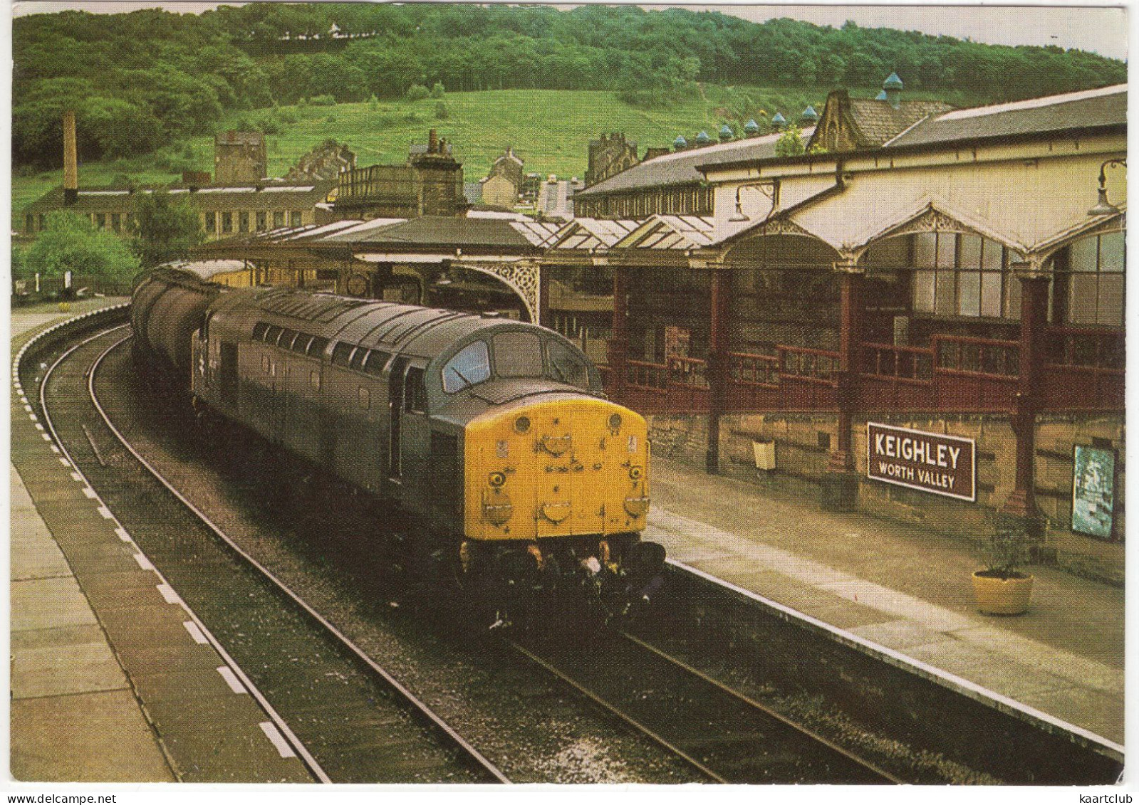 Worth Valley Railway - English Electric Diesel Locomotive No. 40.017 In No. 4 Platform In Keighley  - (U.K.) - Stations With Trains