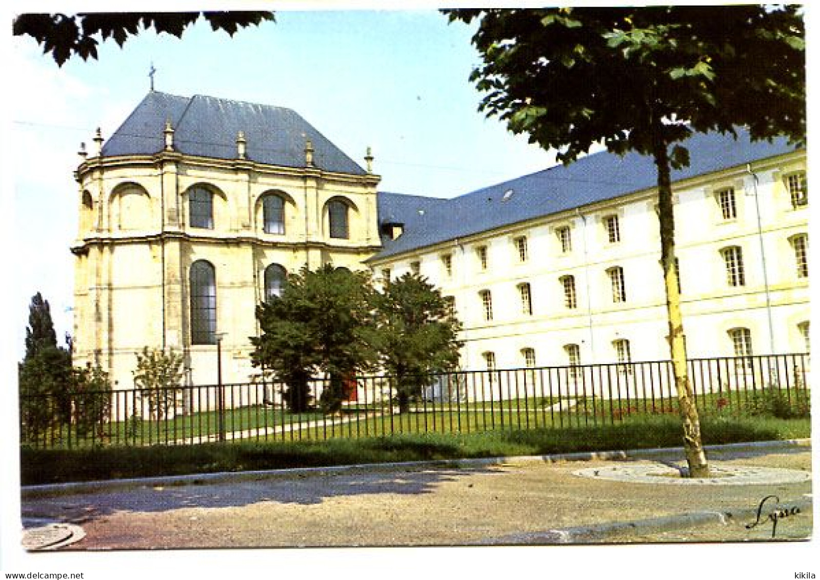 CPSM / CPM 10.5 X 15 Yvelines SAINT CYR L'ECOLE  L'Ecole Militaire - St. Cyr L'Ecole