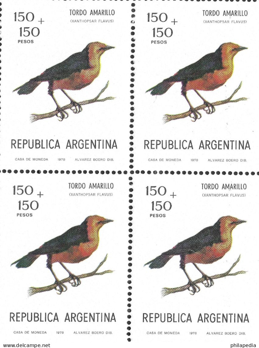 Argentine Football Oiseaux Passereaux Carouge Safran Birds Saffron Cowled Blackbird Vögel Aves Uccelli Tordo ** 1973 20€ - Zangvogels