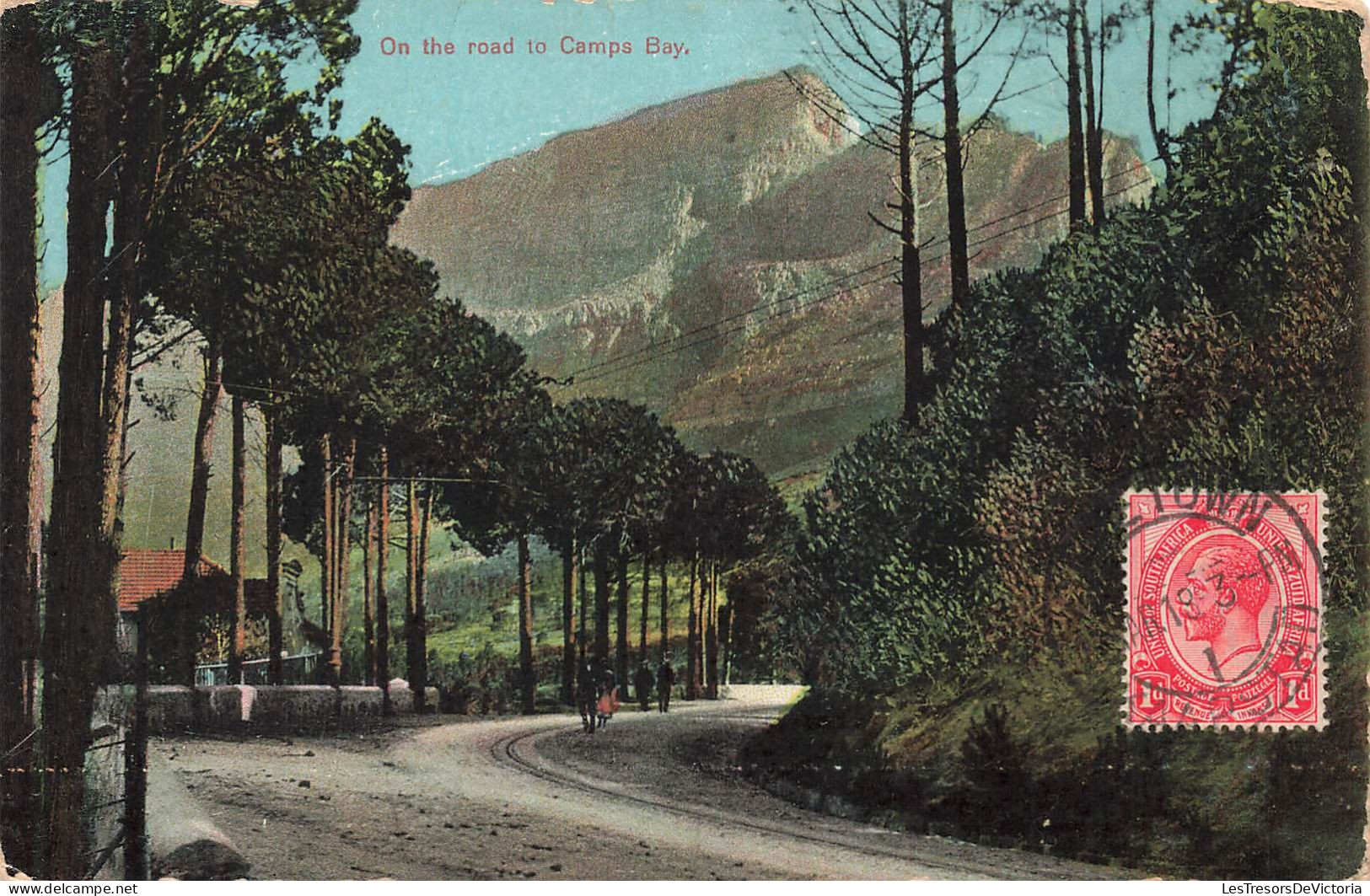 AFRIQUE DU SUD - On The Road To Camps Bay - Vue Sur Une Route - Collines - Carte Postale Ancienne - South Africa