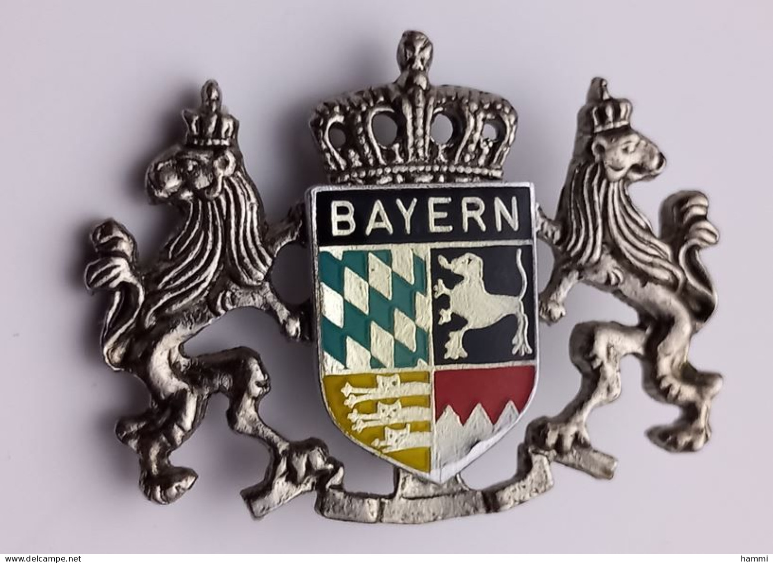 BT Broche Armoiries Du BAYERN Bavière Allemagne Superbe Qualité 40 Mm X 30 Mm Achat Immédiat - Administration