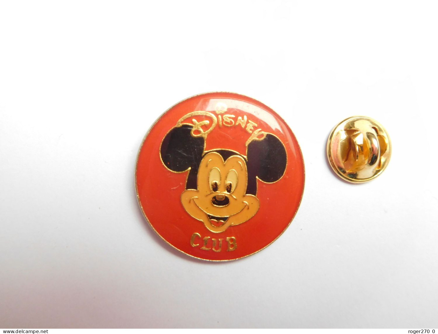 Beau Pin's , Disney , Mickey , Disney Club , Signature En Relief , Diamètre : 28 Mm - Disney