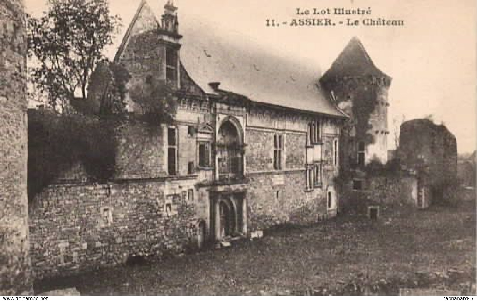 . 46 . ASSIER . Le Château . - Assier