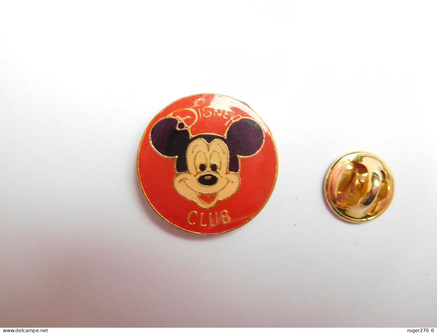 Beau Pin's , Disney , Mickey , Disney Club , Signature En Relief , Diamètre : 23 Mm - Disney